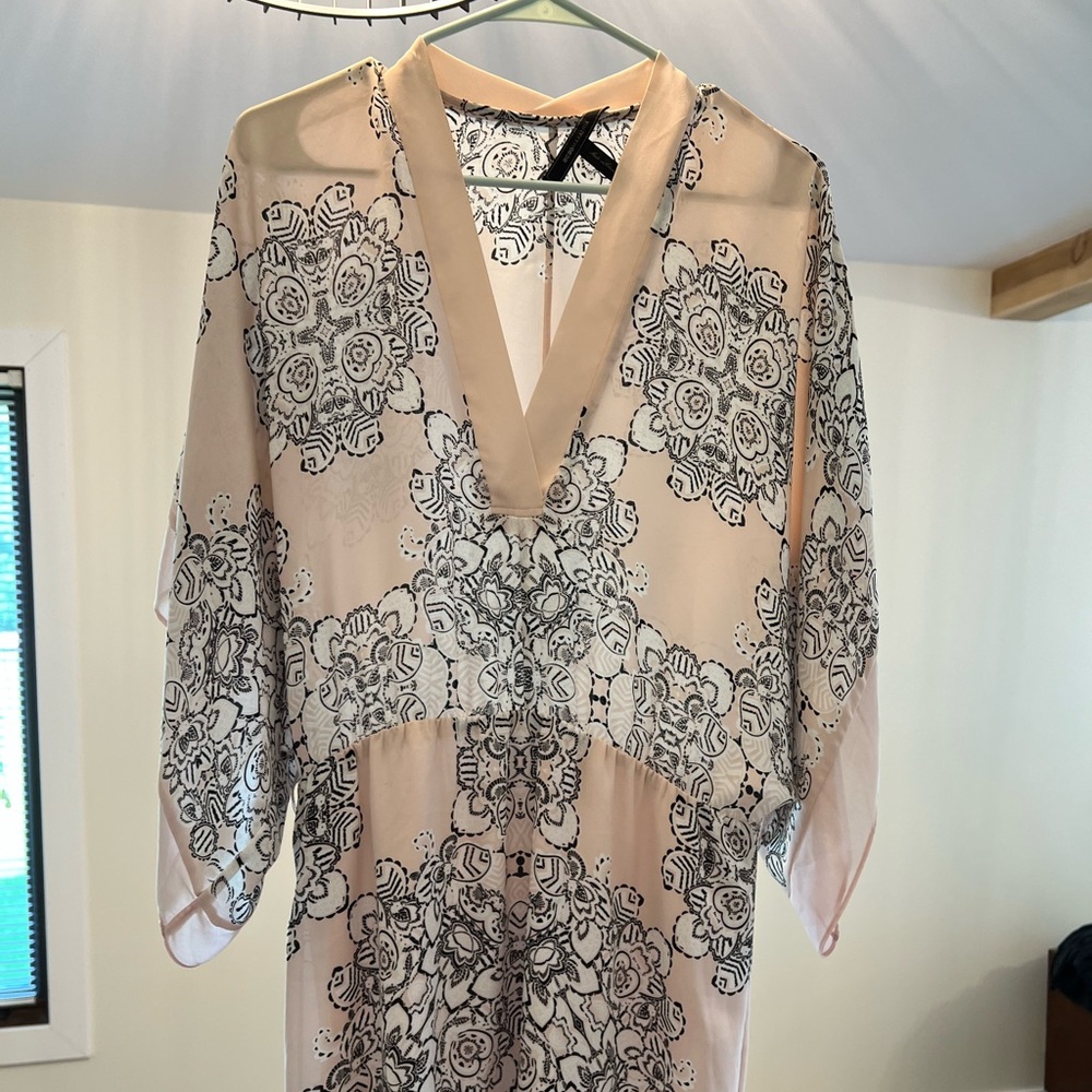 Bcbg mini kimono dress